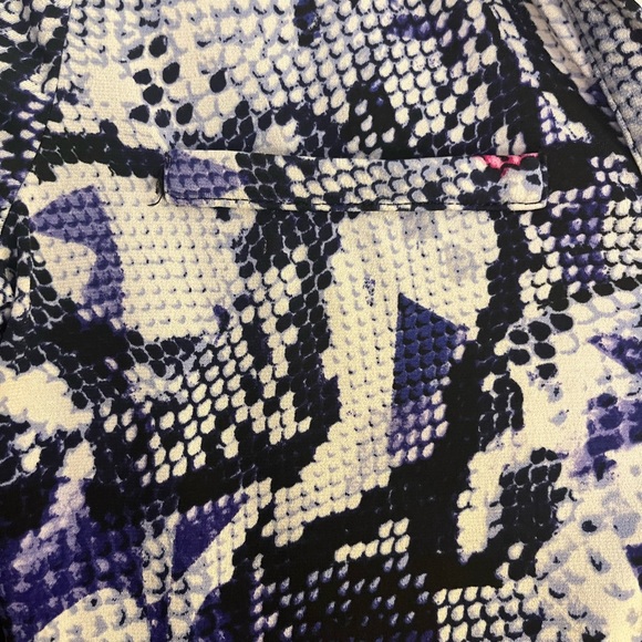 Snakeskin Pattern Peplum Button Down Blouse - Picture 2 of 6